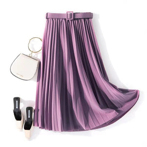 Belted B pleated midi skirt