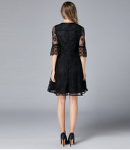 Load image into Gallery viewer, Round neck slim lace dress