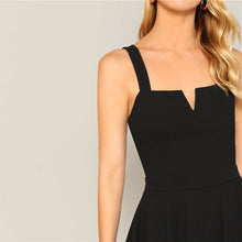 Load image into Gallery viewer, Zip Back Pleated Black Dress